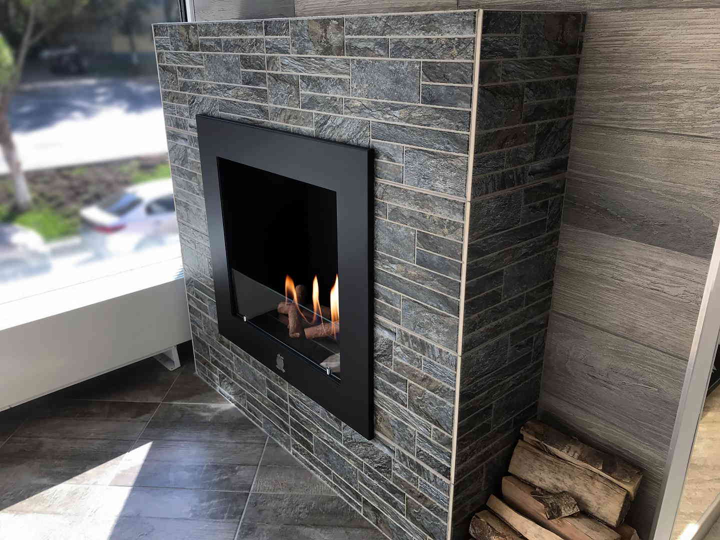 Встраиваемый биокамин Good Fire TRINITY LUX 650 по цене 59 350 руб.